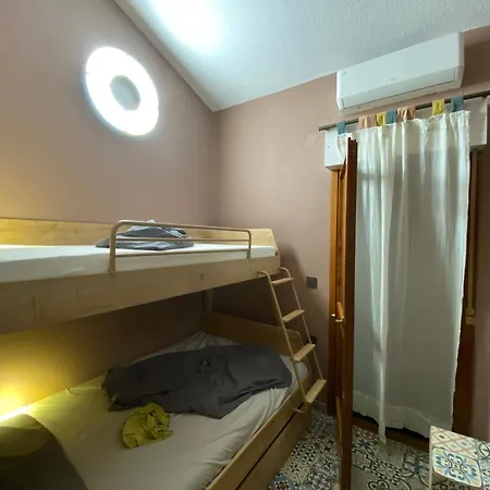 Elifourka - Seaside Luxury - 170m To The - Power Onsite For Electric Vehicle Dom wakacyjny *