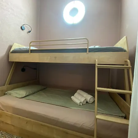 Elifourka - Seaside Luxury - 170m To The - Power Onsite For Electric Vehicle